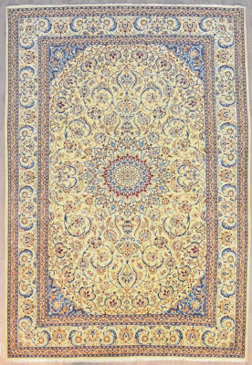 Naine 370 x 255cm
