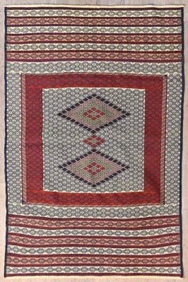 Soumak 191 x 127cm