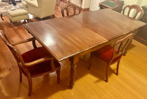 Dining Table & Chairs