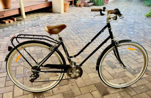 Pedal UpTown Bicycle