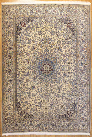 Vintage Naine 440 x 296cm