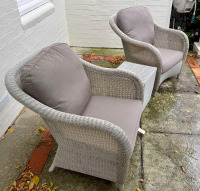 Dickson Avenue 3 Piece Outdoor Setting - 2