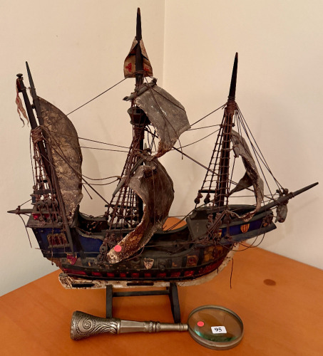 Model Galleon