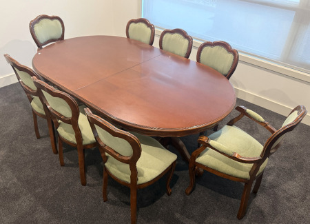 Parker Dining Table & Chairs