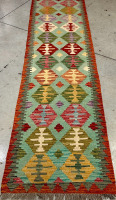 Hand Made Runner - 2