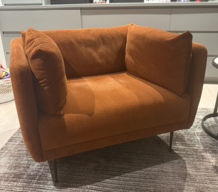 Contemporary Lounge
