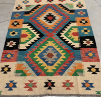 Hand Made Runner - 2