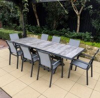 Outdoor Table & Chairs