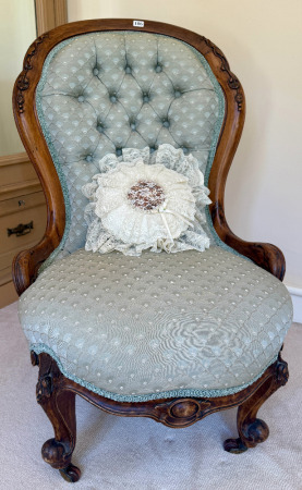 Mahogany Ladies Chair