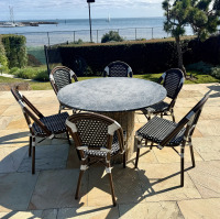 Alfresco Table & Chairs