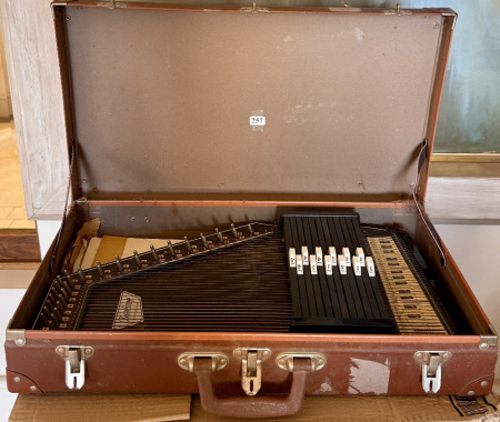 Vintage Autoharp